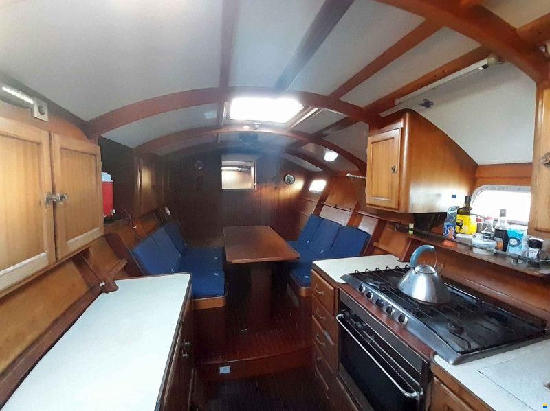 One Off Design 18m Open Bridgedeck