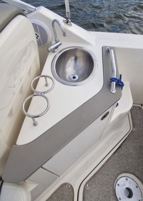 Sea Ray 245 SUNDANCER MIT 5,0L MPI