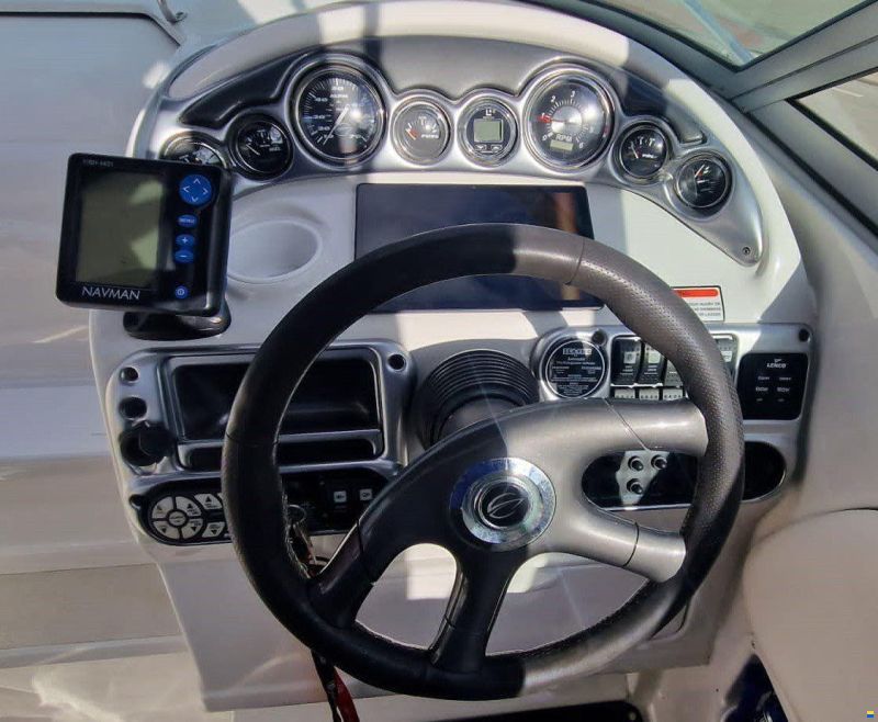 Crownline 270 CR