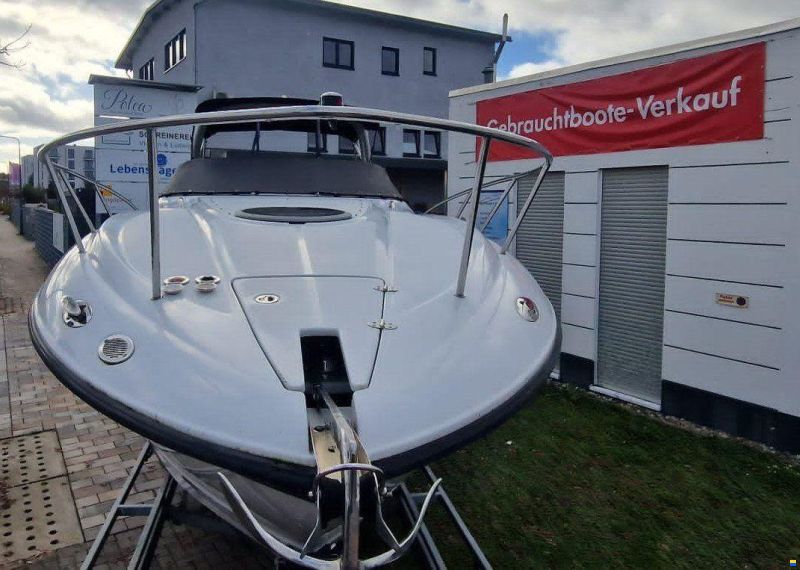 Crownline 270 CR