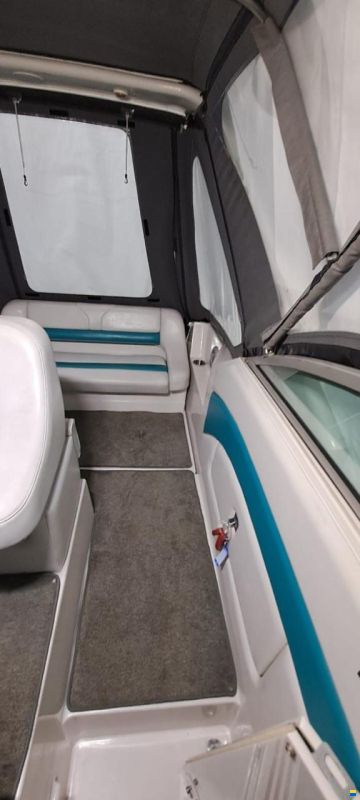 Regal COMMODORE 272 KAJÜTBOOT