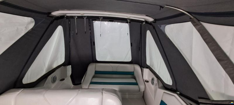 Regal COMMODORE 272 KAJÜTBOOT