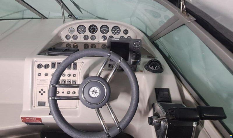 Regal COMMODORE 272 KAJÜTBOOT