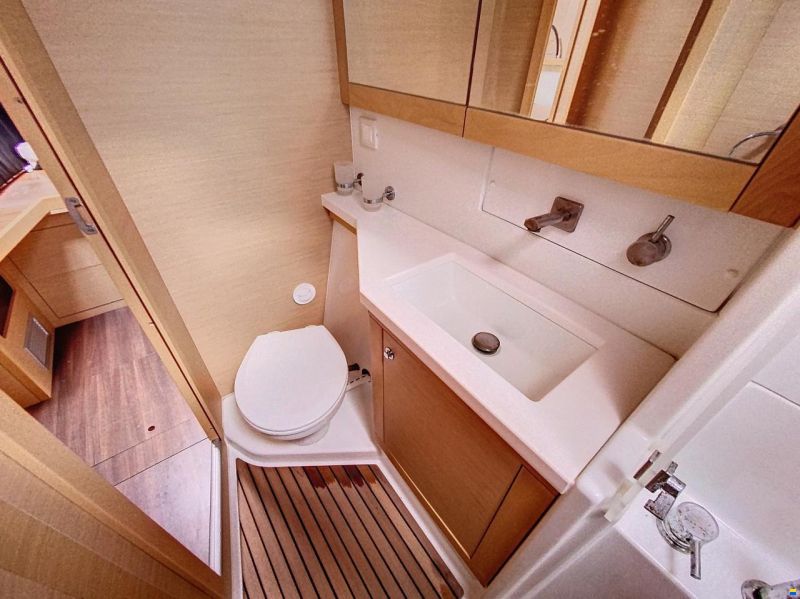 Lagoon 450