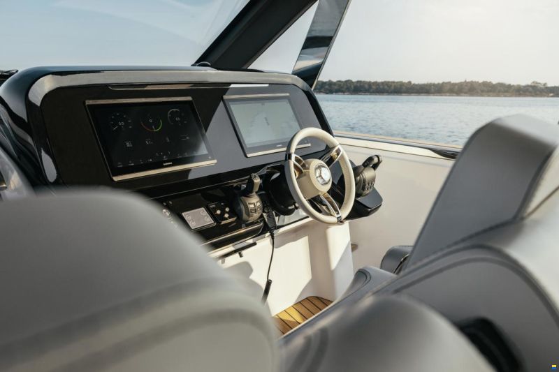 Invictus TT420S