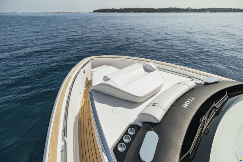 Invictus TT420S