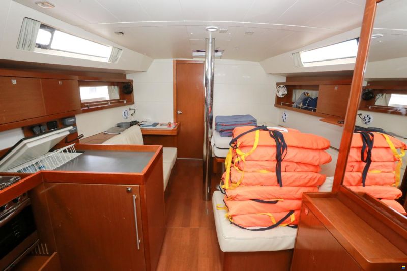 Beneteau Oceanis 41