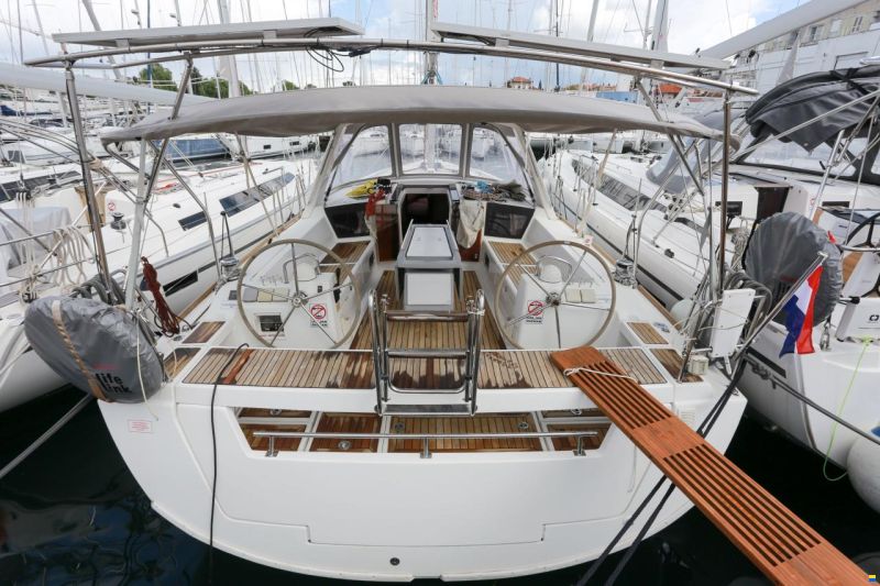 Beneteau Oceanis 41