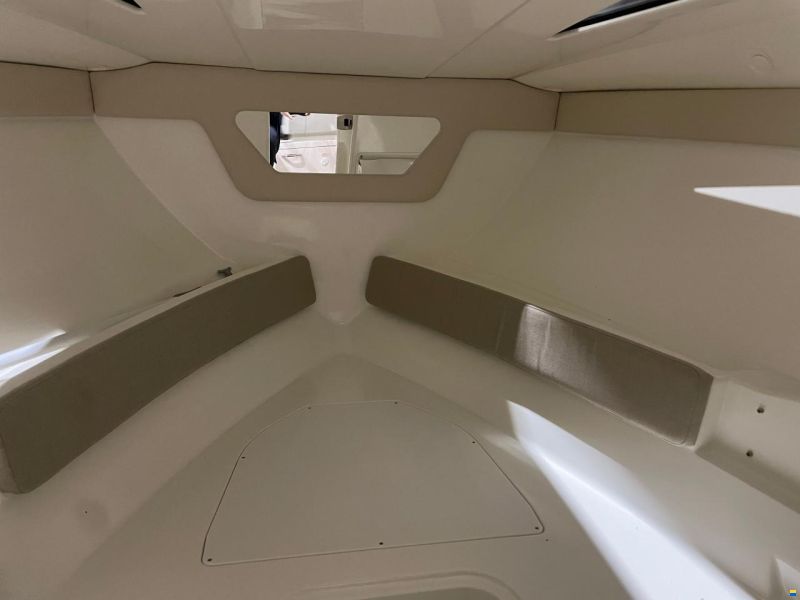 Bayliner 742 R Cuddy