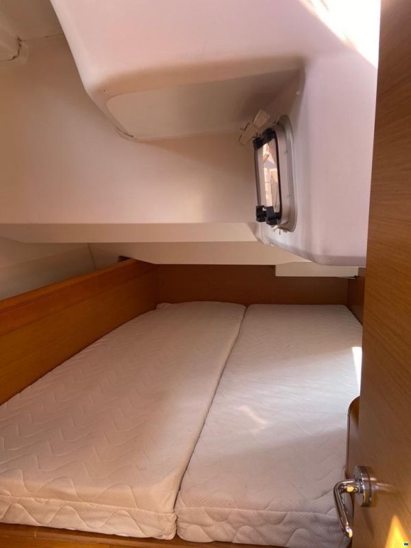 Jeanneau Sun Odyssey 439