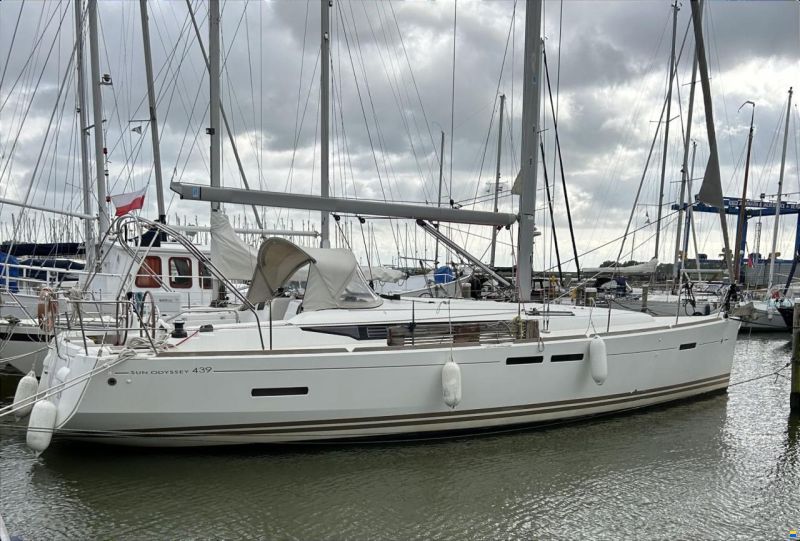 Jeanneau Sun Odyssey 439