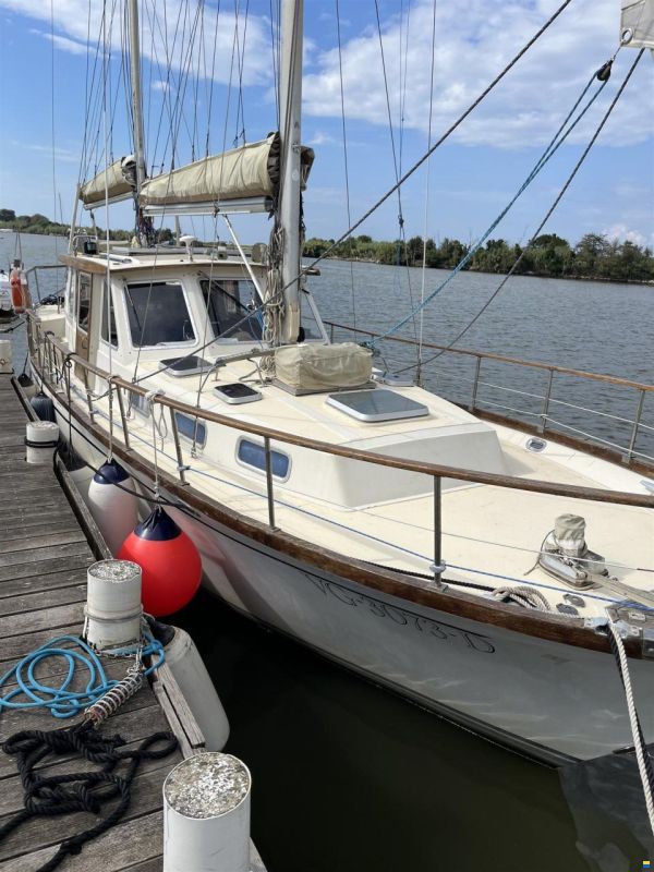 Nauticat 361