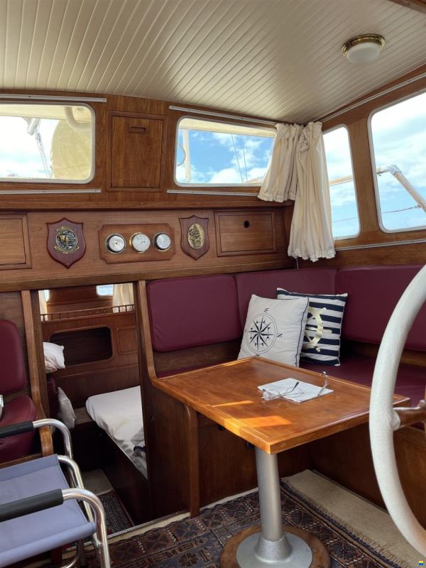 Nauticat 361