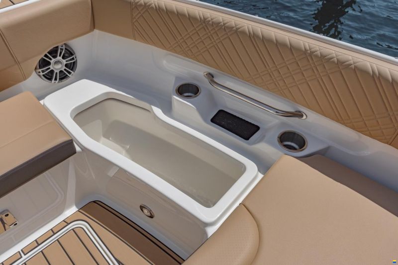 Sea Ray SDX 270 Europe