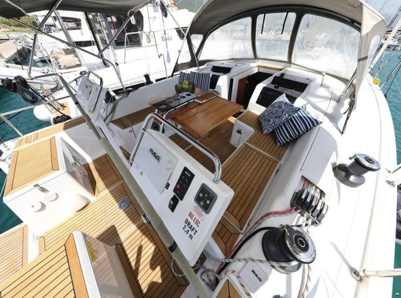 Hanse 455