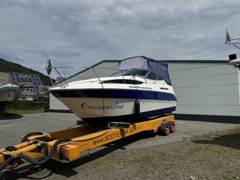 Bayliner 245