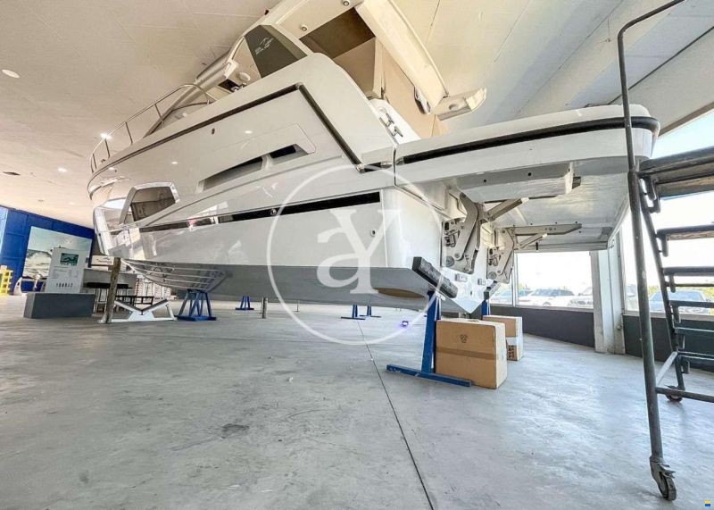 Sealine S430