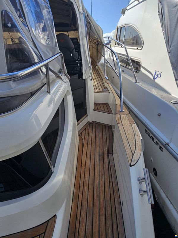 Marex 320 Aft Cabin Cruiser