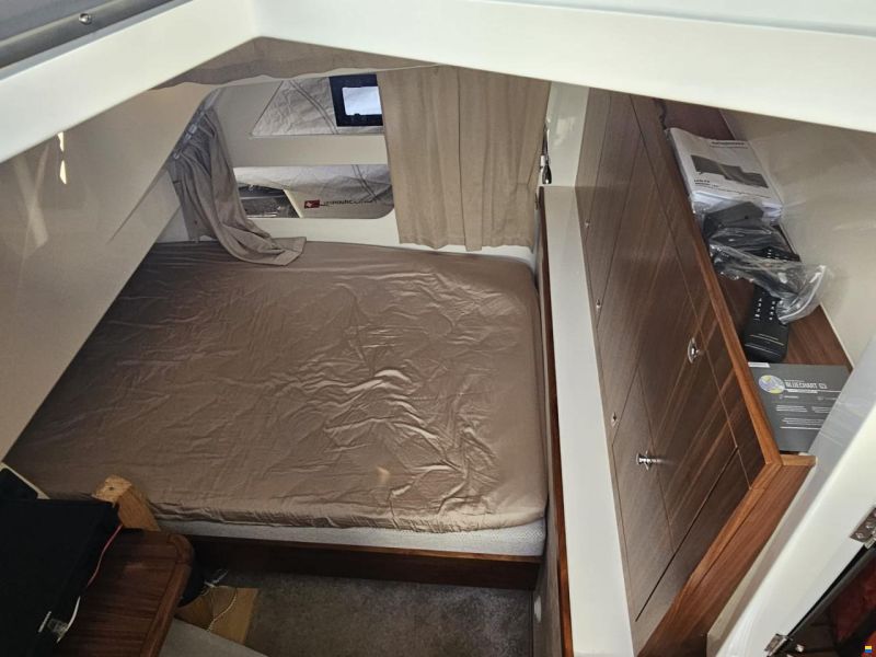 Marex 320 Aft Cabin Cruiser