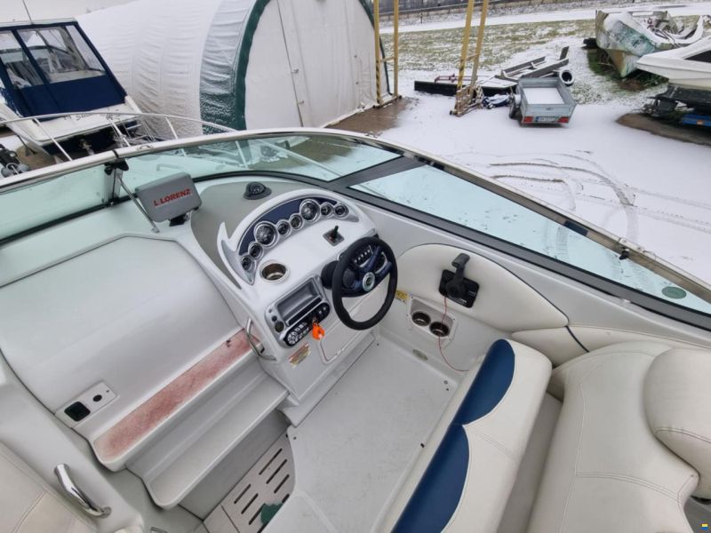 Crownline 250 Cruiser