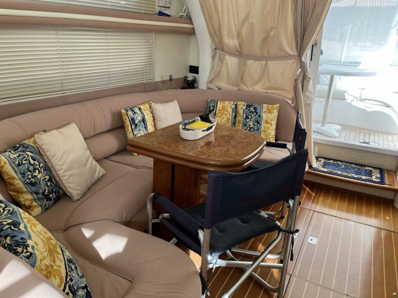 Sealine F44