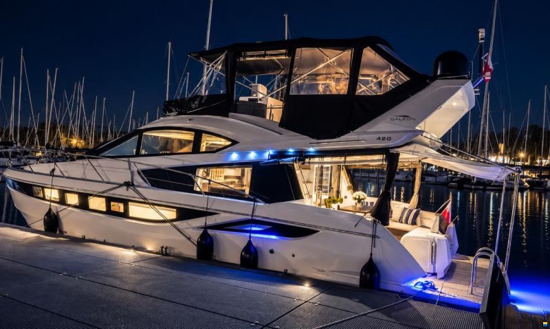 Galeon 420 FLY