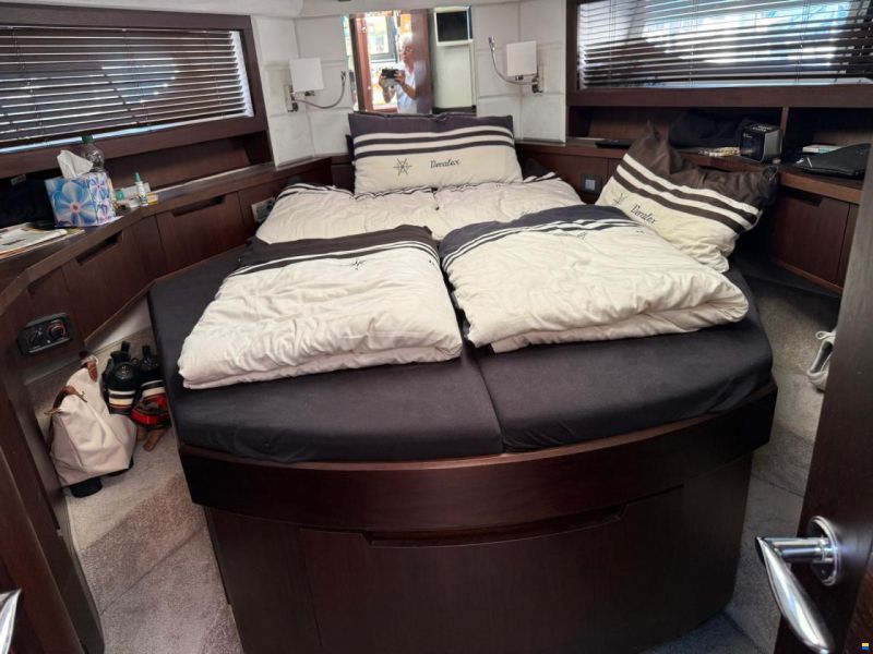 Galeon 420 FLY