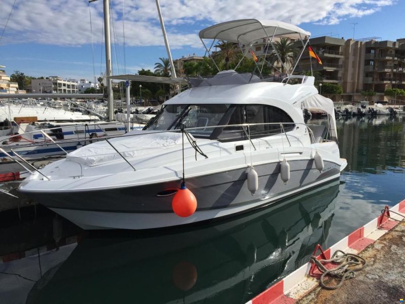 Beneteau Antares 32