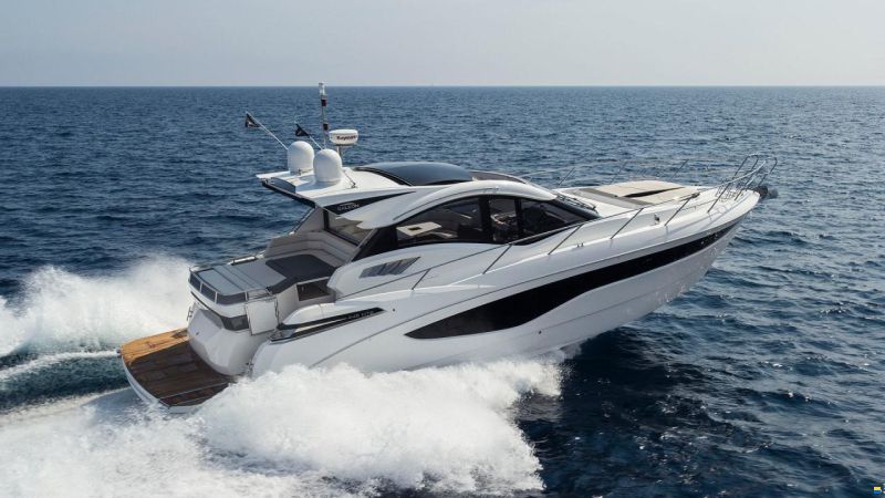 Galeon 445 HTS