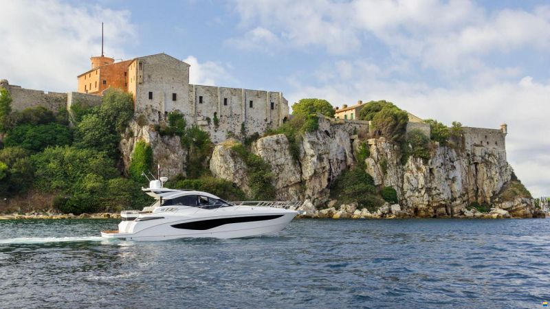 Galeon 445 HTS