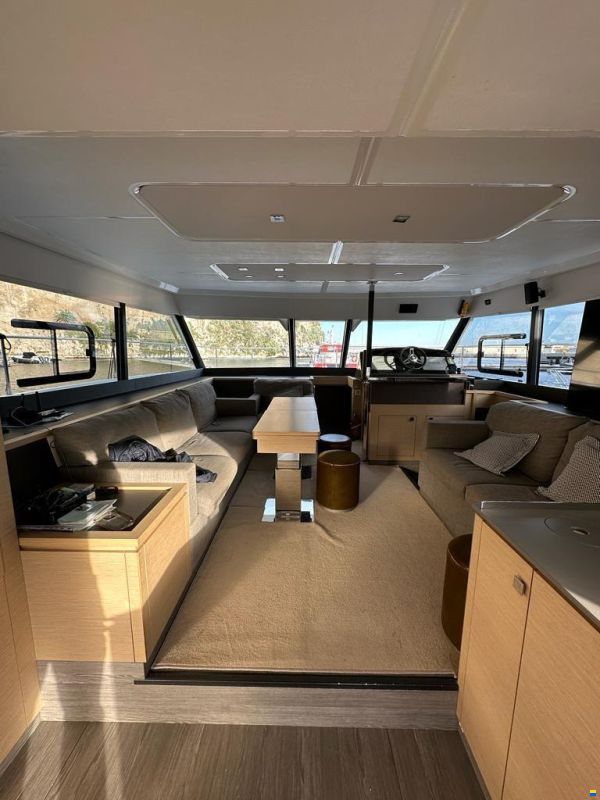 Fountaine Pajot MY6
