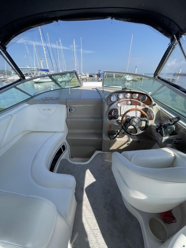 Sea Ray Sundancer 315