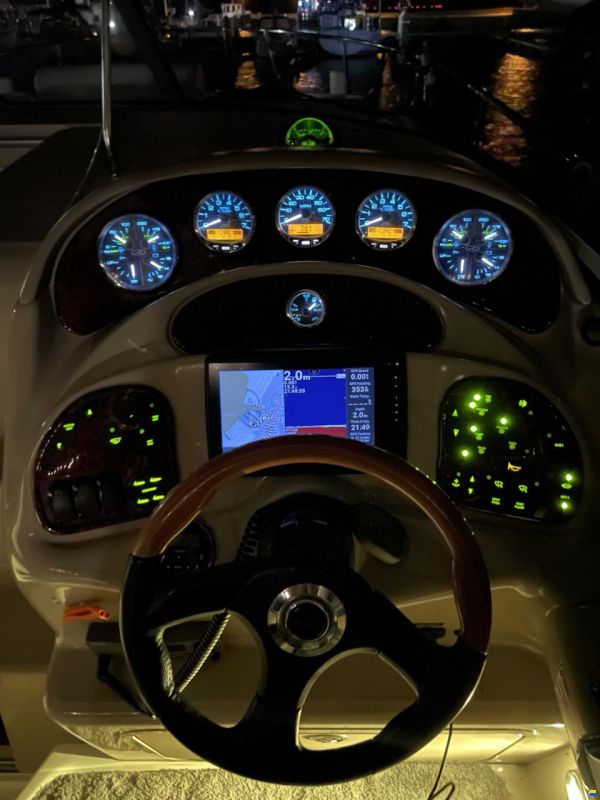 Sea Ray Sundancer 315