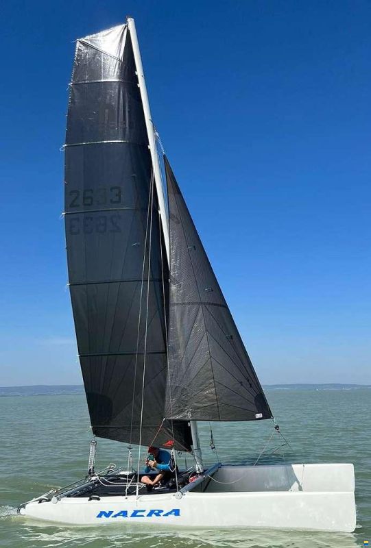 Nacra 5.0