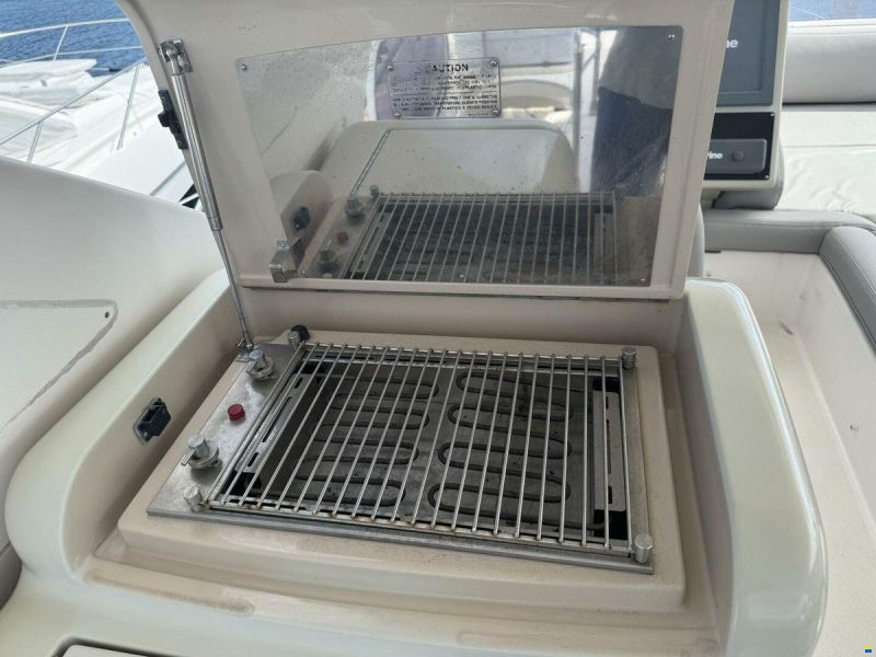 Azimut Flybridge 64