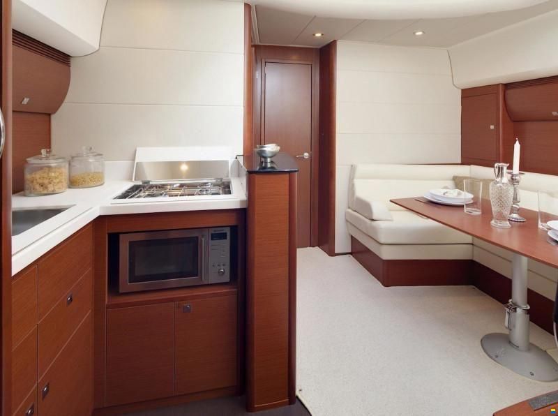 Prestige 440 S