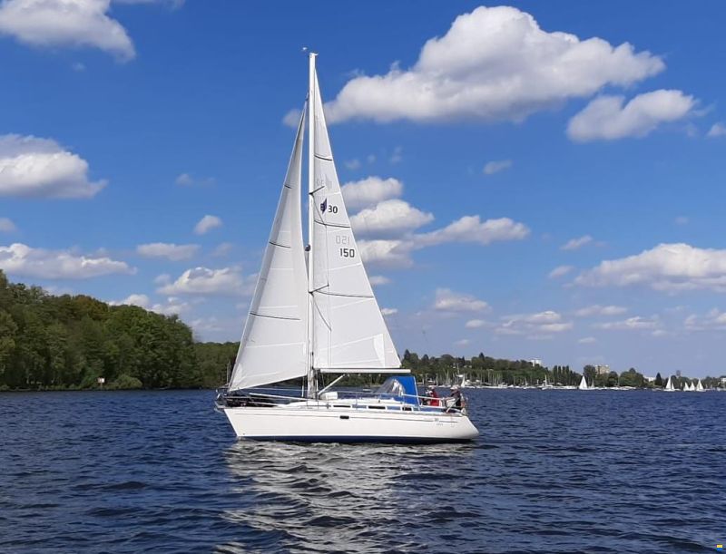 Bavaria 30 Plus