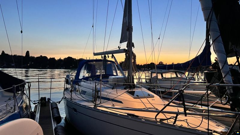 Bavaria 30 Plus