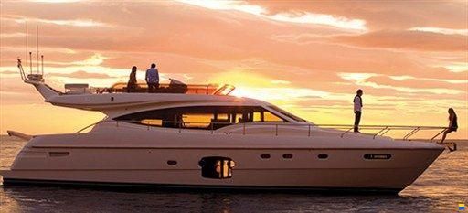 Ferretti 592