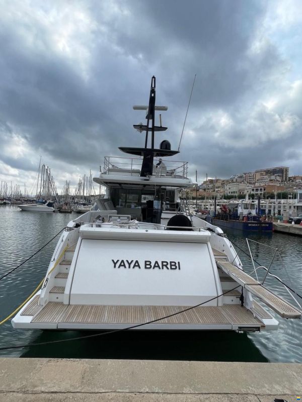 Azimut S7