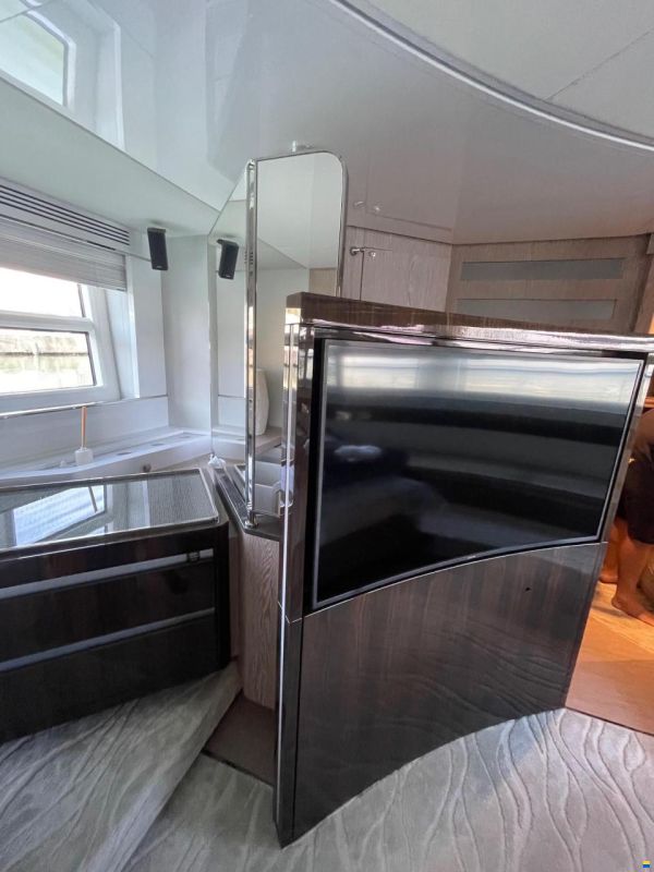 Azimut S7