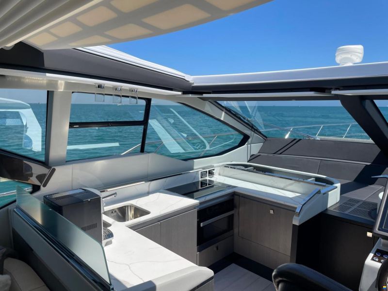 Azimut S7