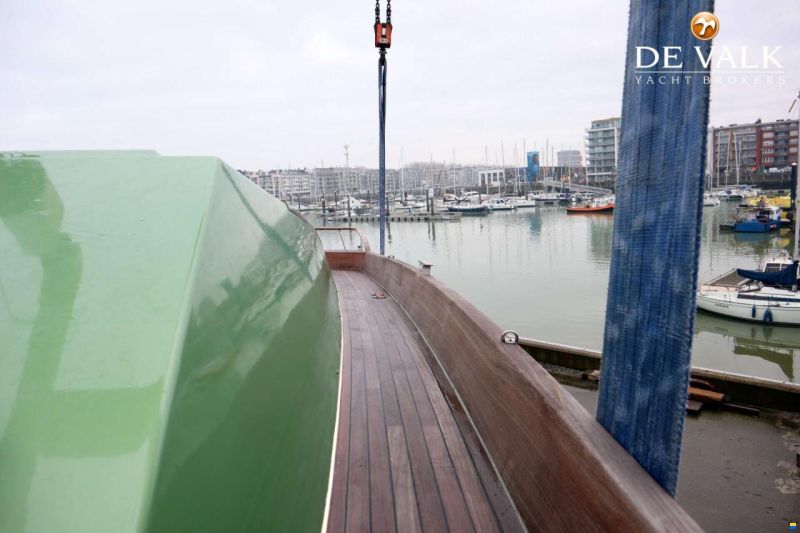 RedRouge Jet Powerboat