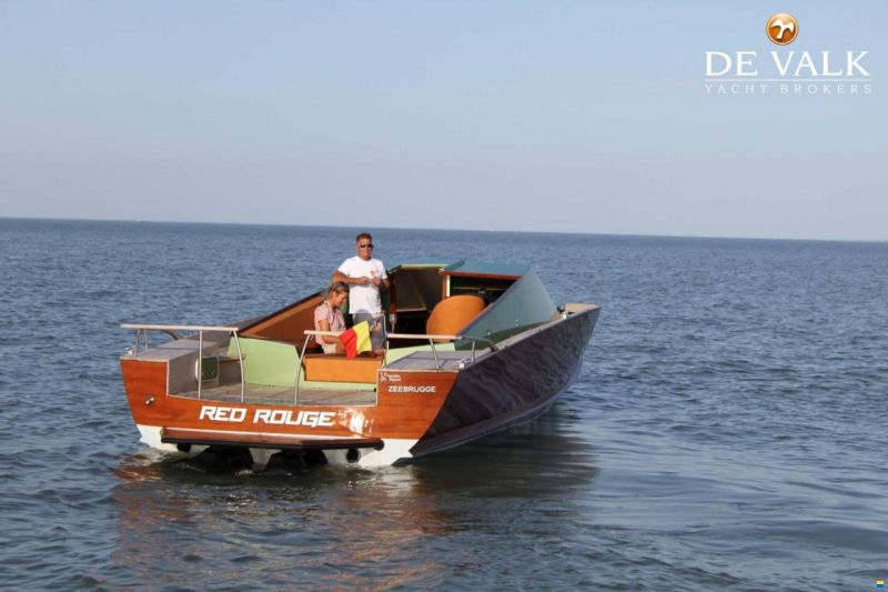 RedRouge Jet Powerboat