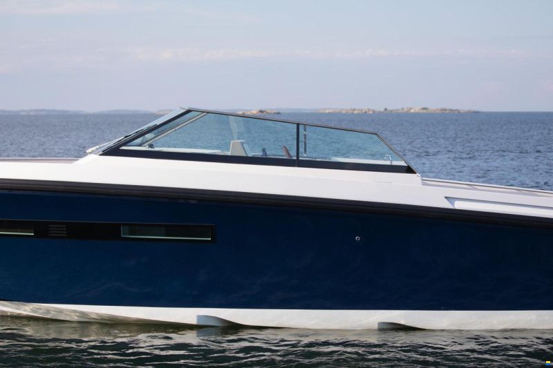 Delta Powerboats 33 open