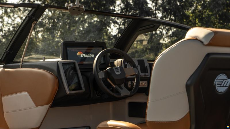 Malibu Wakesetter 23MXZ