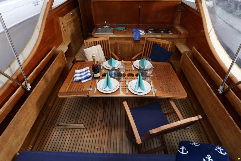 Wolstenholme Cruiser 38