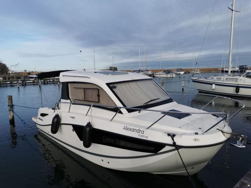 Quicksilver 755 Weekend