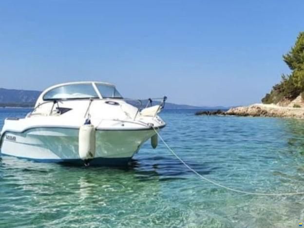 Quicksilver 540 Cabin