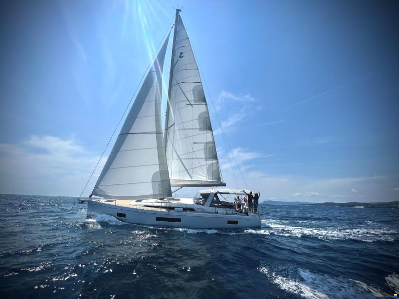 Beneteau Oceanis 51.1